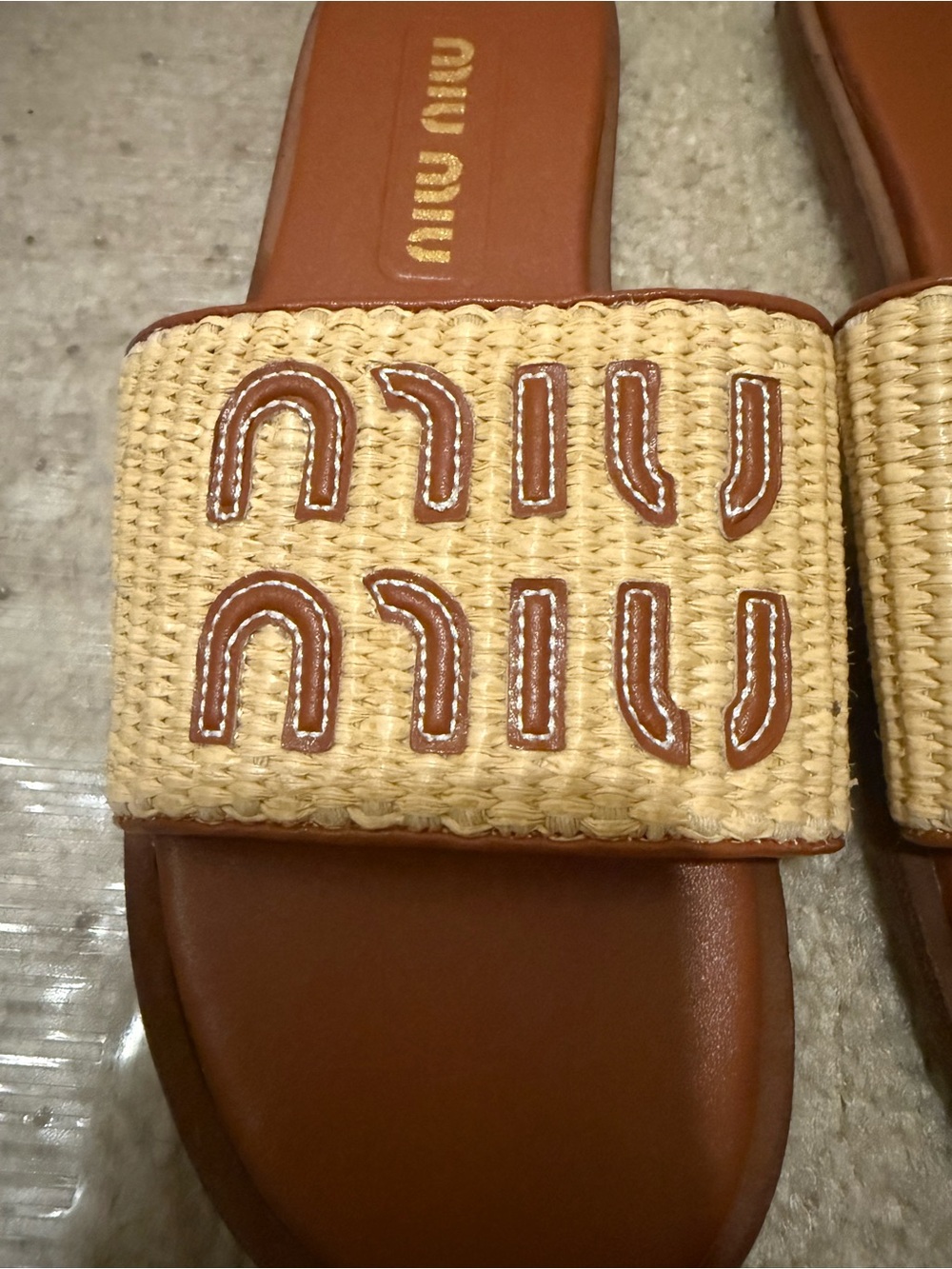 Miu Miu Brown Leather Raffia Slide Sandals - Picture 2 of 5